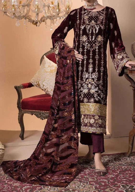 Adan's Libas Plachi Pakistani Velvet Dress