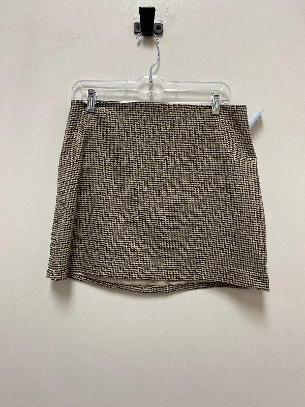 Skirt Mini & Short By H&m In Tan, Size: 10