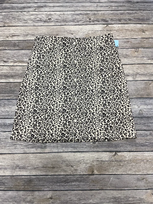 Skirt Mini & Short By Potters Pot In Animal Print, Size: S