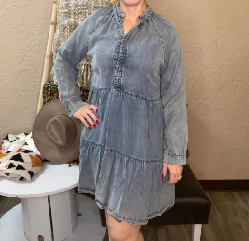 Take Me Away Dress In Washed Denim